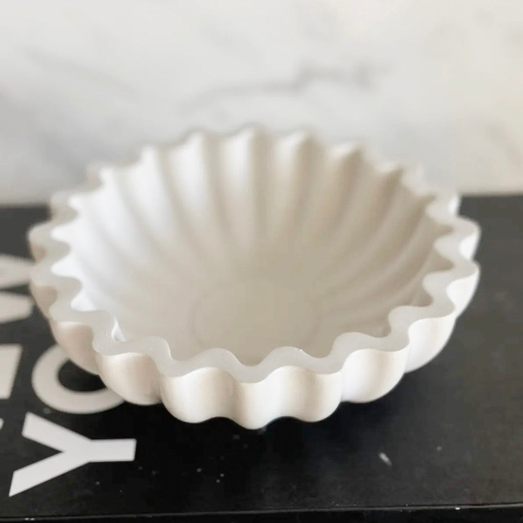 6" Concrete Tiki Dish (Black)